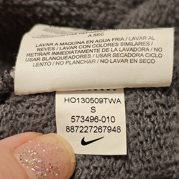 Women's Nike Pullover Sweatshirt Gray & Black Animal Print Size Small - Picture 4 of 6